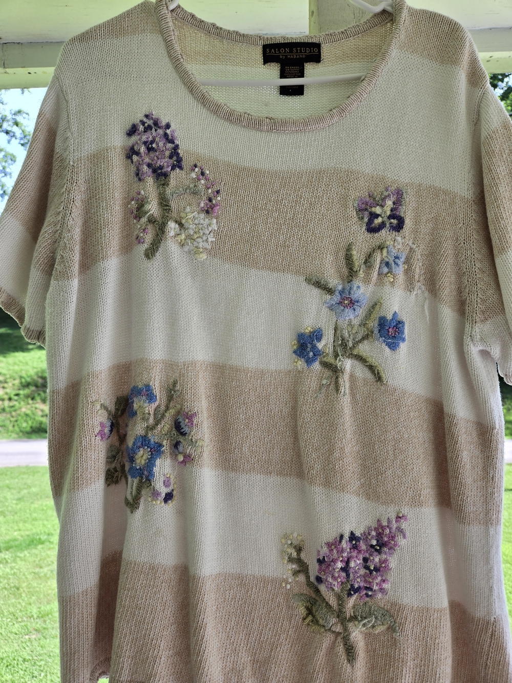 Salon Studio Cream & Tan Striped Embroidered Floral Knit Top